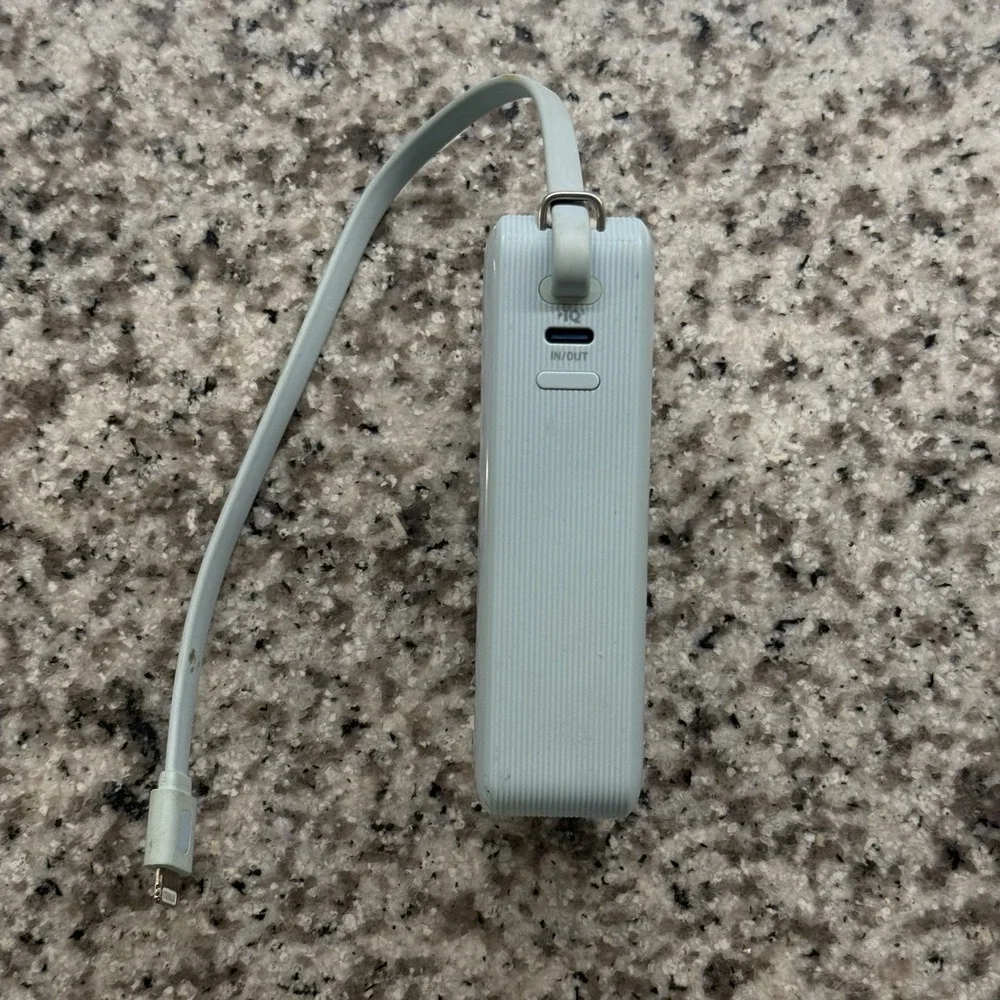 Anker Power Bank 10K Fusion Built-In Cable Foldable Plug A1637 Charger Blue